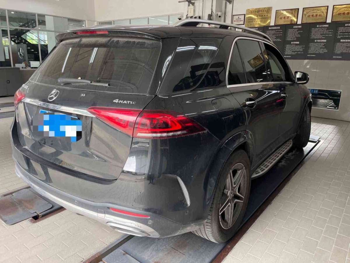 奔馳 奔馳GLE  2020款 改款 GLE 350 4MATIC 時(shí)尚型圖片