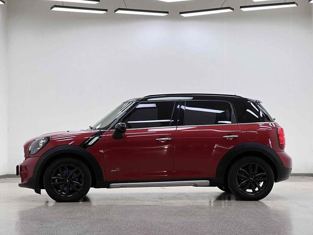 MINI COUNTRYMAN  2016款 1.6T COOPER S ALL4 裝備控圖片