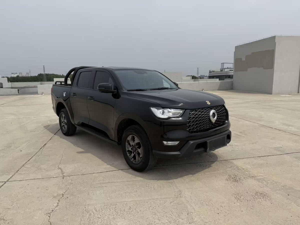 長(zhǎng)城 炮  2021款 2.0T商用版手動(dòng)柴油兩驅(qū)領(lǐng)航型標(biāo)箱GW4D20M圖片