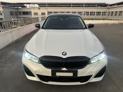 2021年04月 寶馬 寶馬3系 330Li xDrive M運(yùn)動(dòng)曜夜套裝圖片