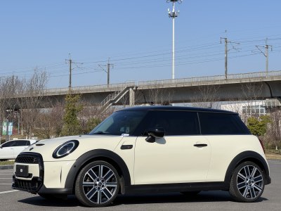 2022年9月 MINI MINI 改款 2.0T COOPER S 藝術家圖片