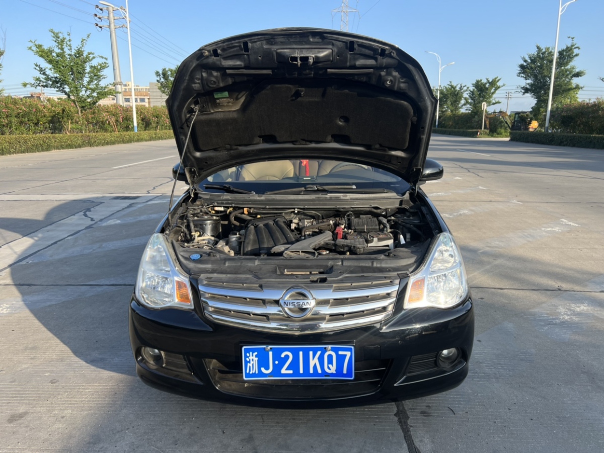 日產(chǎn) 軒逸  2012款 經(jīng)典 1.6XE 自動舒適版圖片