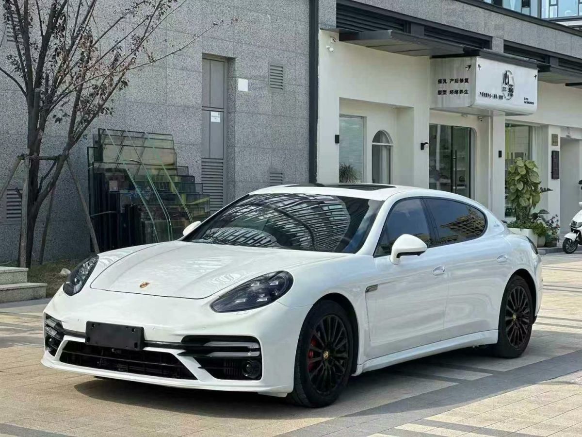 保時(shí)捷 Panamera  2017款 Turbo S E-Hybrid 行政加長(zhǎng)版 4.0T圖片