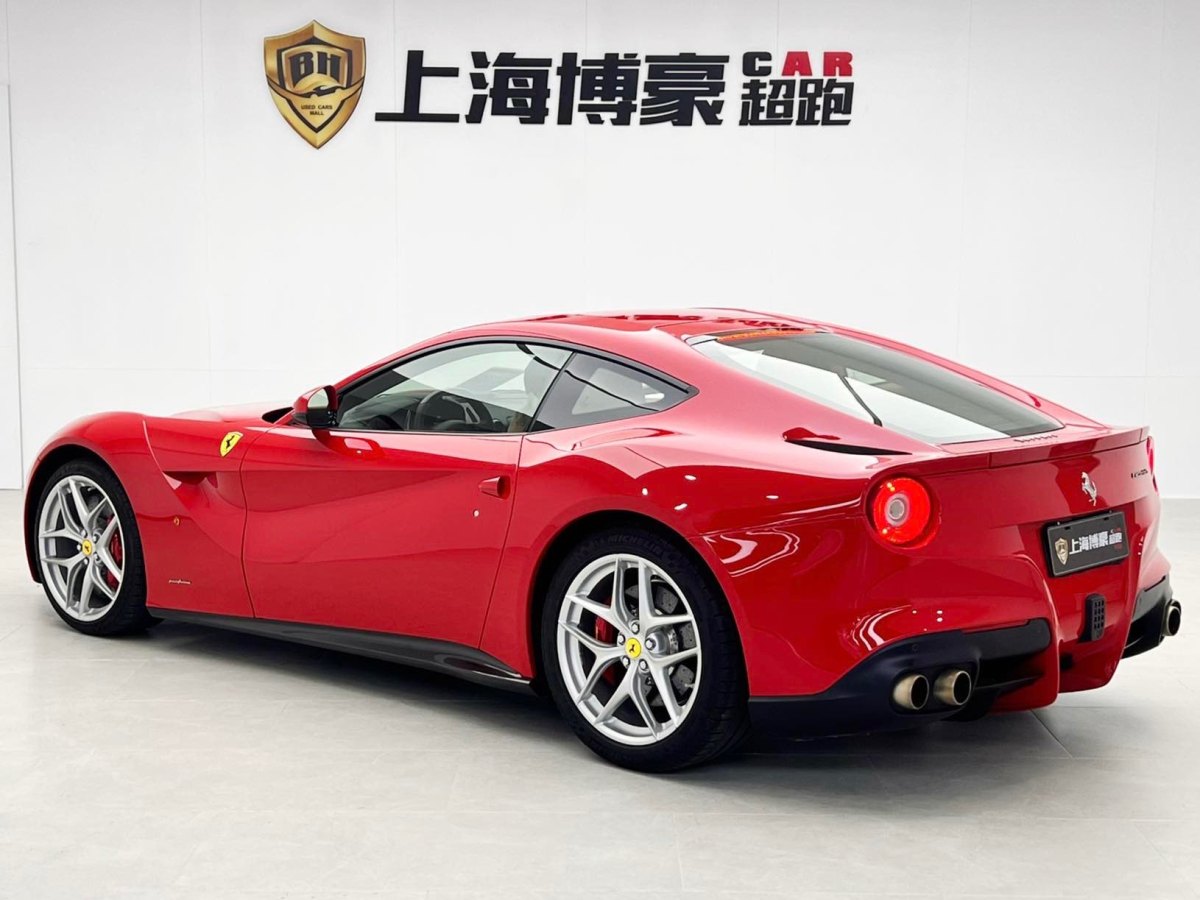 2013年9月法拉利 F12berlinetta  2013款 6.3L 標(biāo)準(zhǔn)型