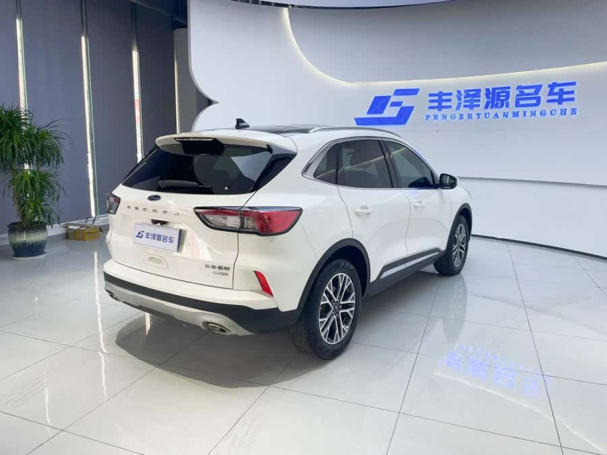 福特 銳際  2024款 EcoBoost 245 兩驅(qū)耀享款圖片