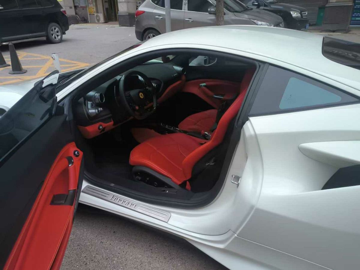 法拉利 法拉利296 GTB  2022款 3.0T V6 GTS圖片