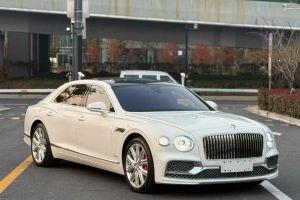 飛馳 賓利 4.0T V8 Mulliner