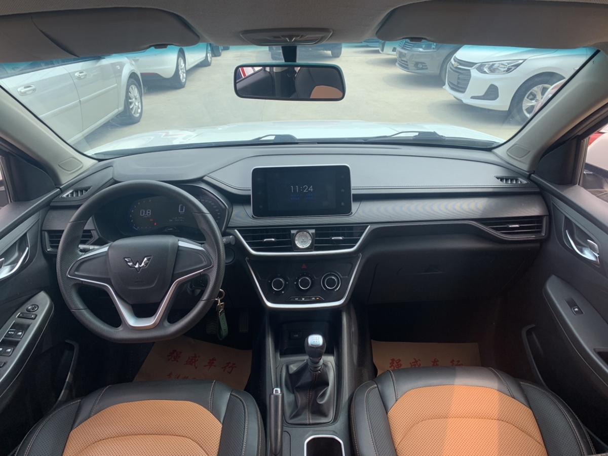 2018年03月五菱 五菱宏光S3  2018款 1.5L 手动舒适型