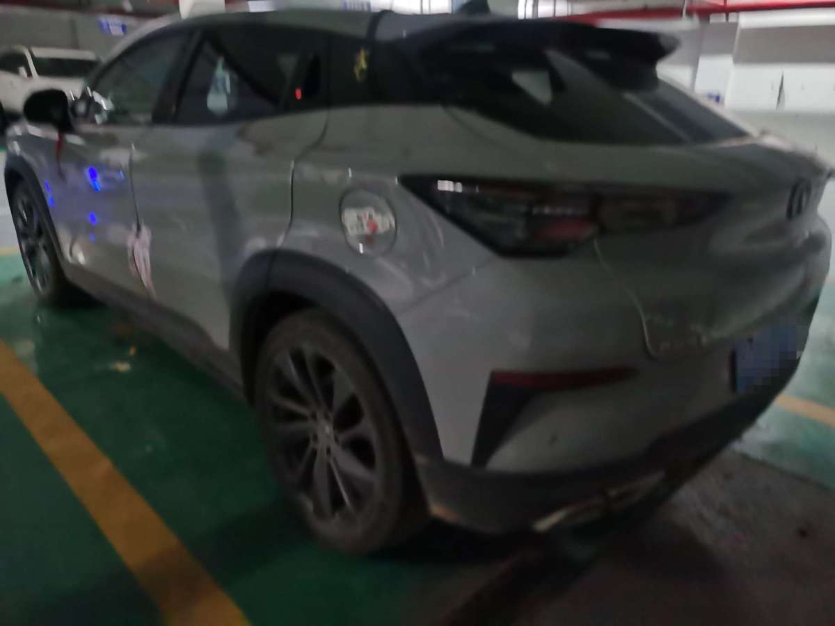 長(zhǎng)安 UNI-T  2020款 1.5T 豪華型圖片