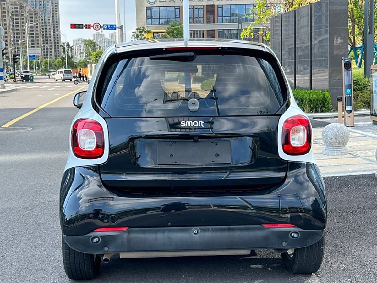 smart fortwo  2015款 1.0L 52千瓦硬頂激情版圖片