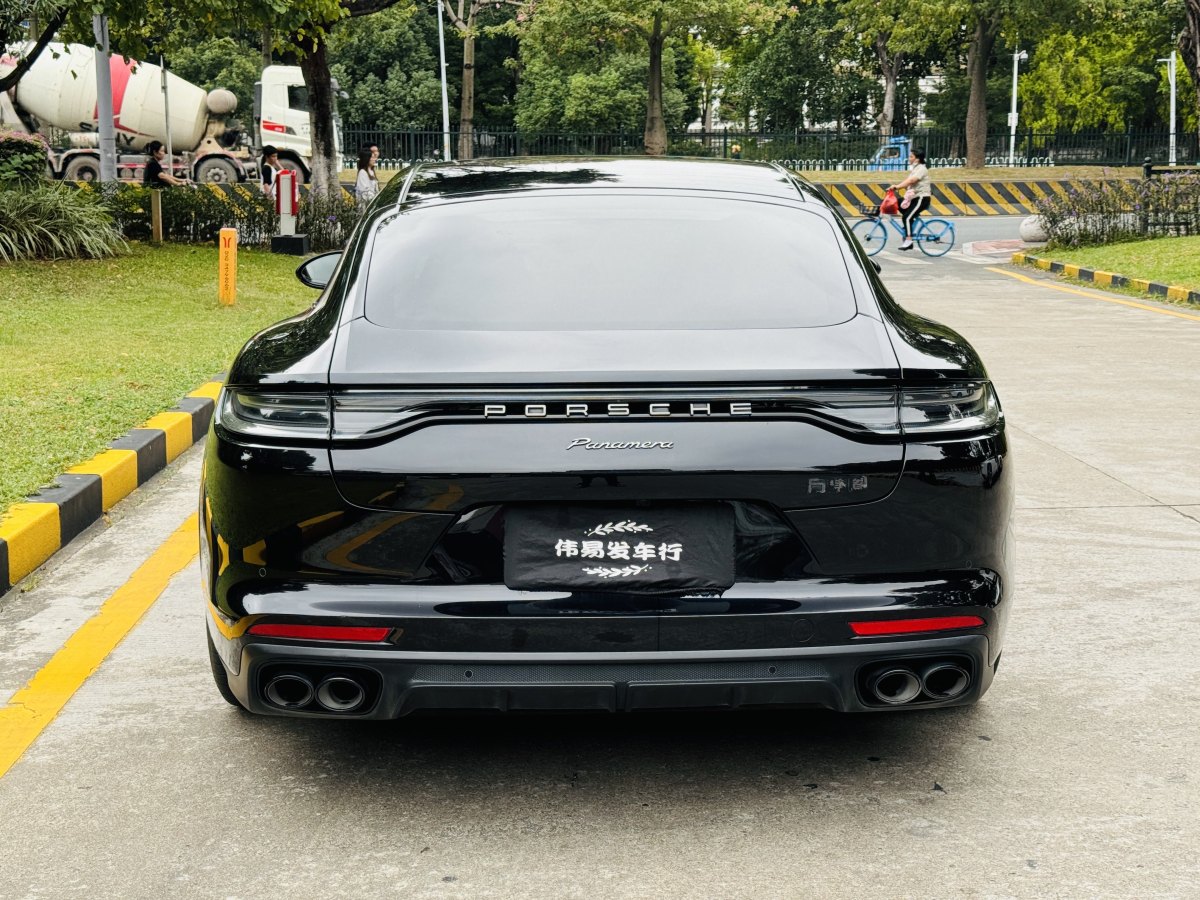 保時(shí)捷 Panamera  2022款 Panamera 行政加長版 2.9T圖片