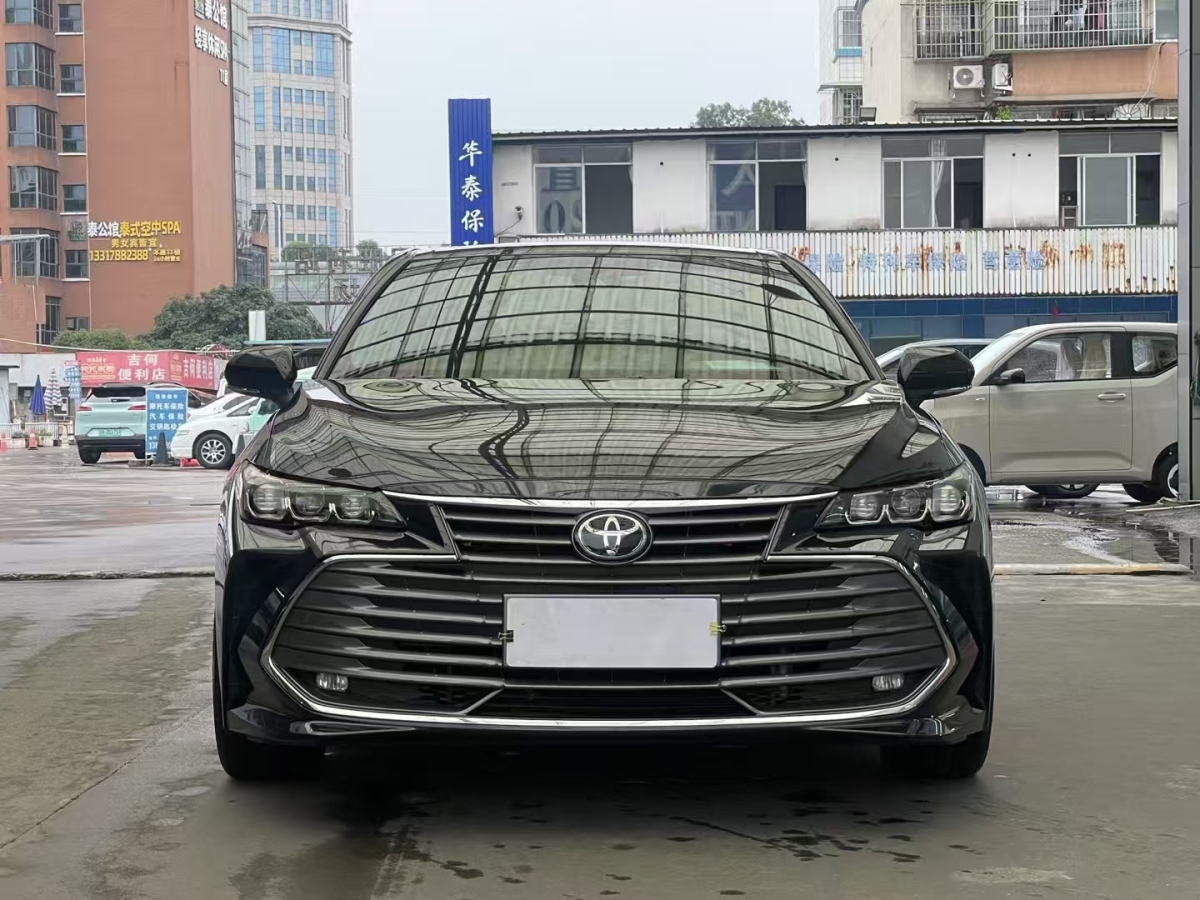 豐田 亞洲龍  2019款 2.0L 豪華版圖片