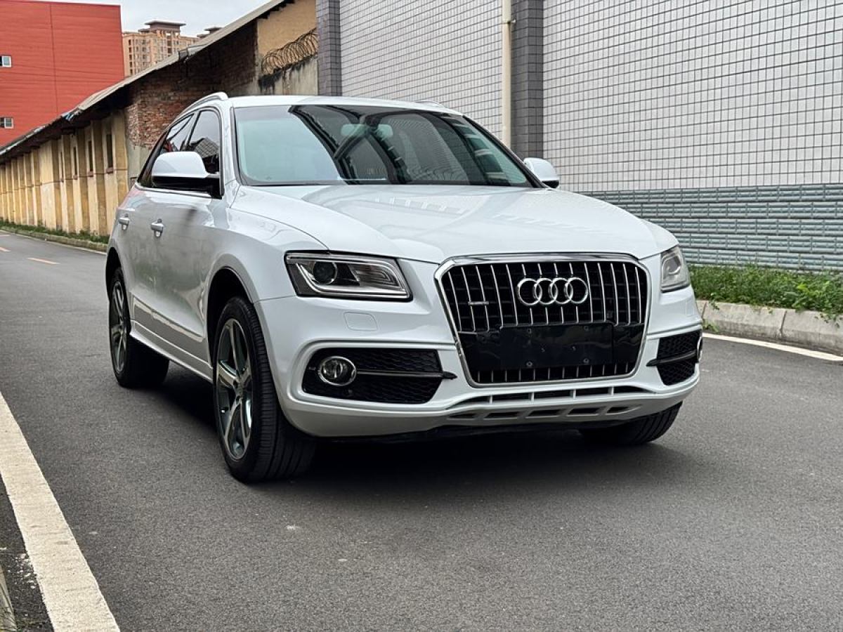 奧迪 奧迪Q5  2013款 45 TFSI quattro 運(yùn)動(dòng)型圖片