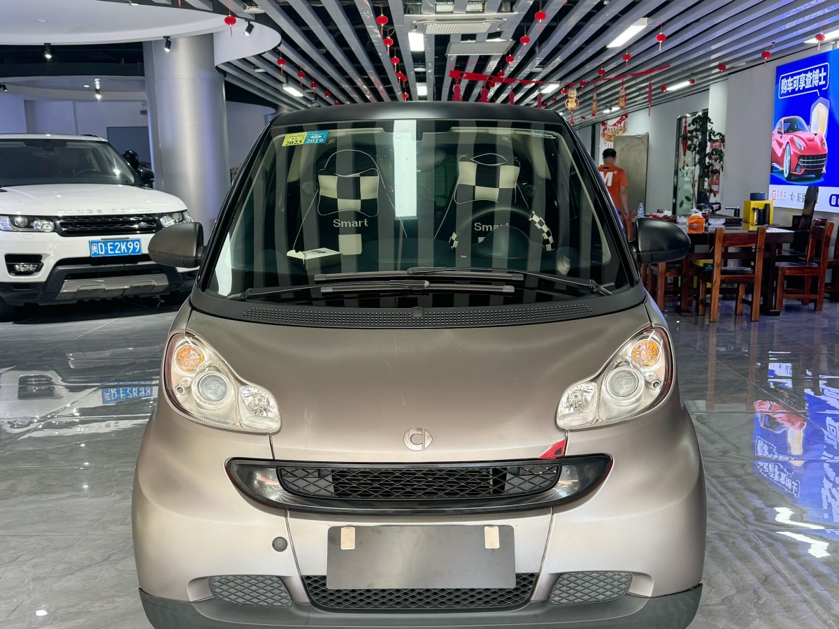 smart fortwo  2011款 1.0 MHD 硬頂標(biāo)準(zhǔn)版圖片