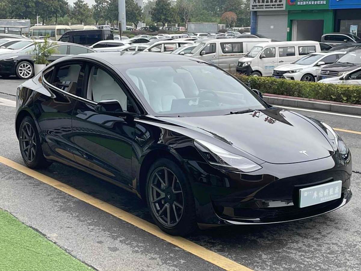 2022年5月特斯拉 Model 3  2022款 改款 后輪驅(qū)動(dòng)版