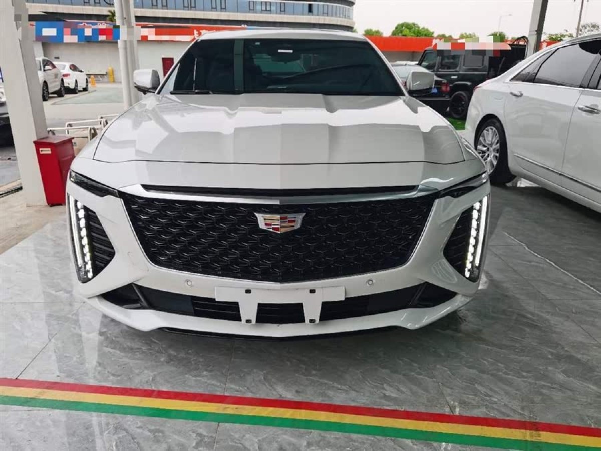 凱迪拉克 CT6  2023款 28T 風(fēng)尚型圖片