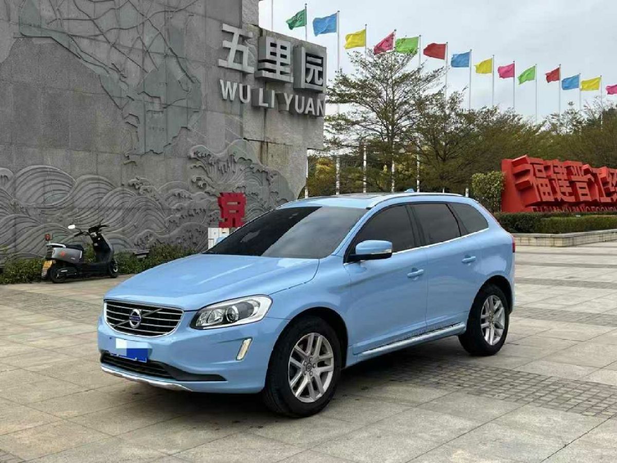 沃爾沃 XC60  2017款 2.0T T5 AWD 個(gè)性運(yùn)動(dòng)版圖片