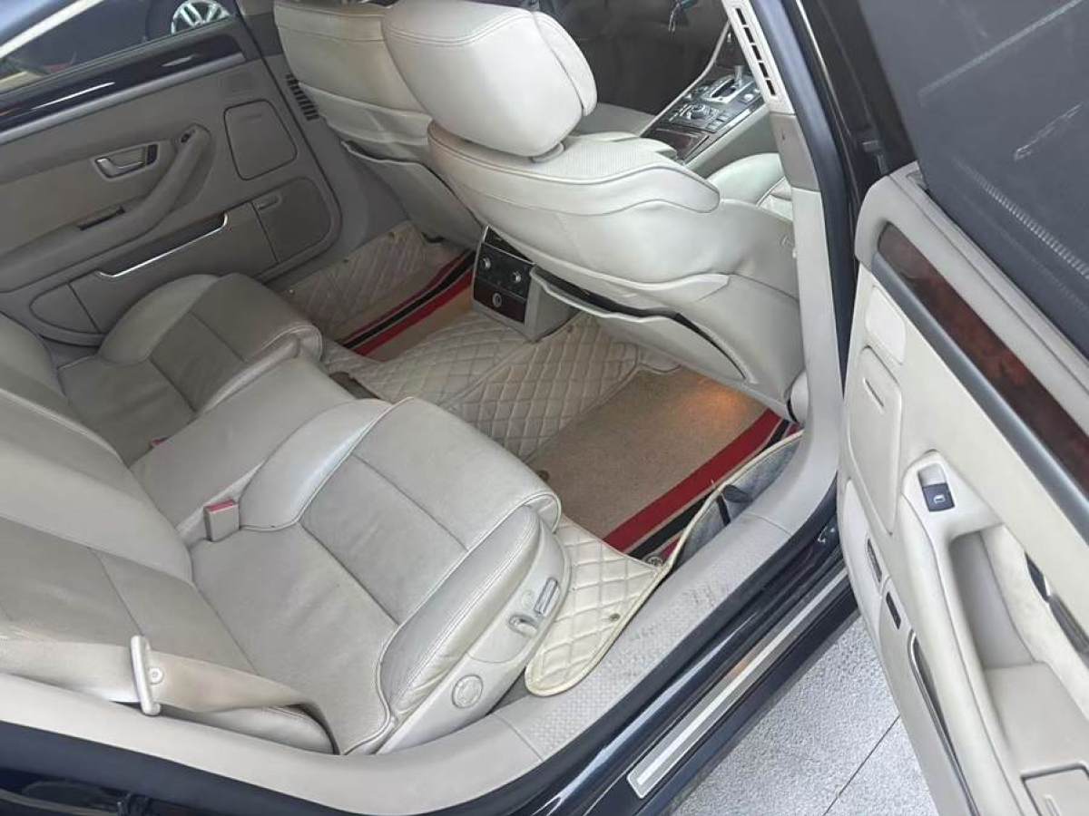 奧迪 奧迪A8  2008款 A8L 2.8 FSI豪華型圖片