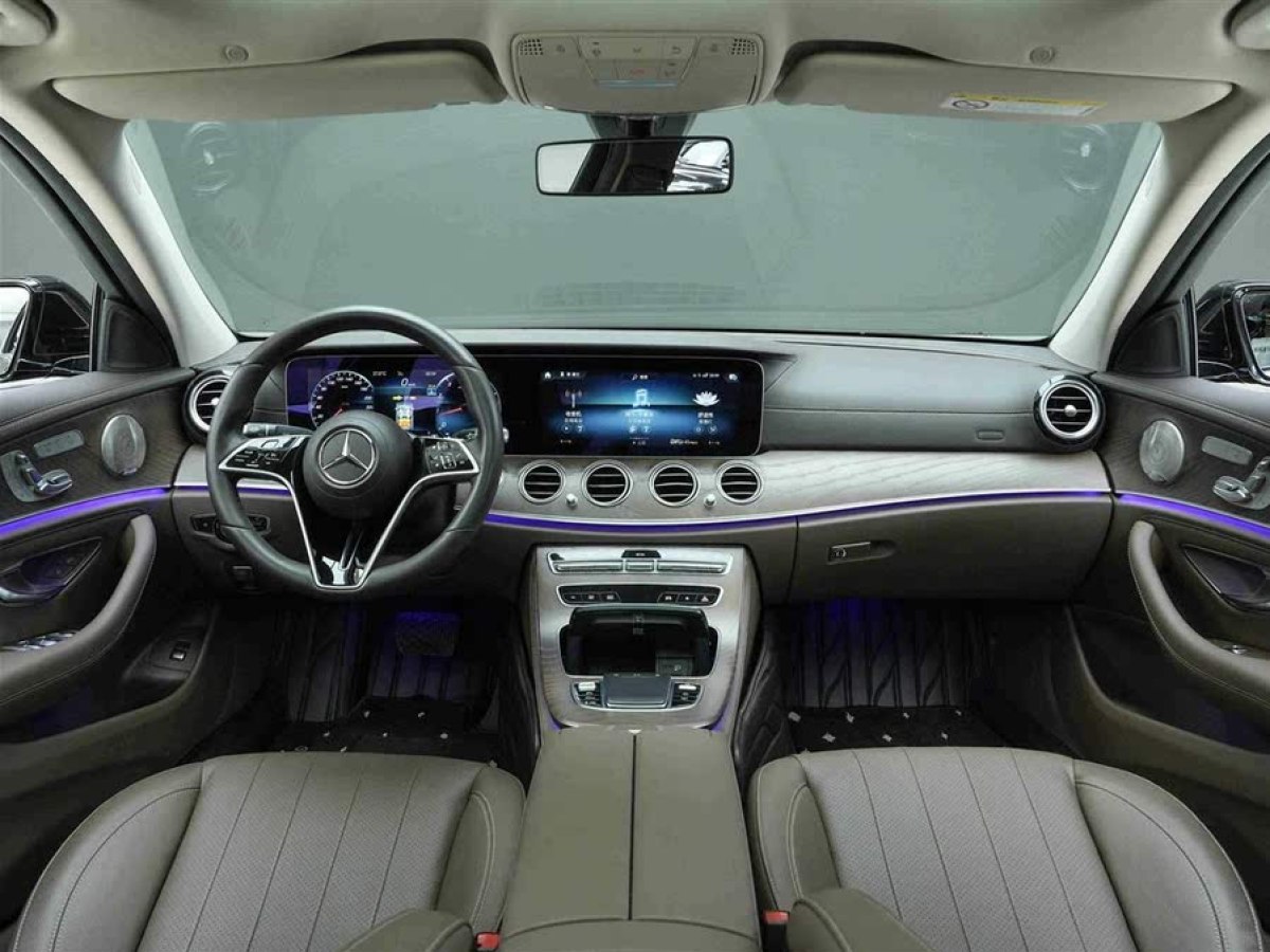 奔馳 奔馳E級  2023款 改款 E 300 L 豪華型圖片