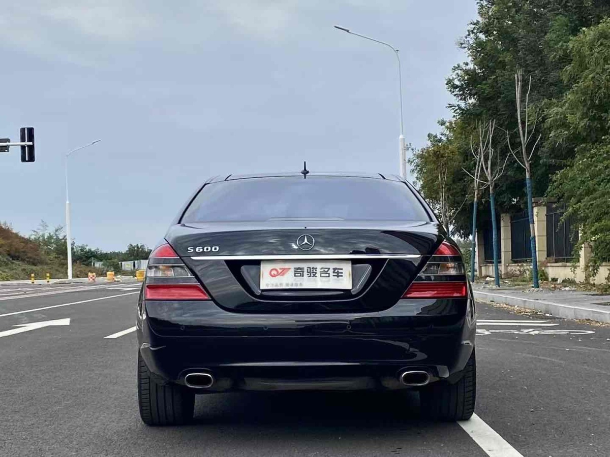 2006年10月奔馳 奔馳S級  2004款 S600 5.5L