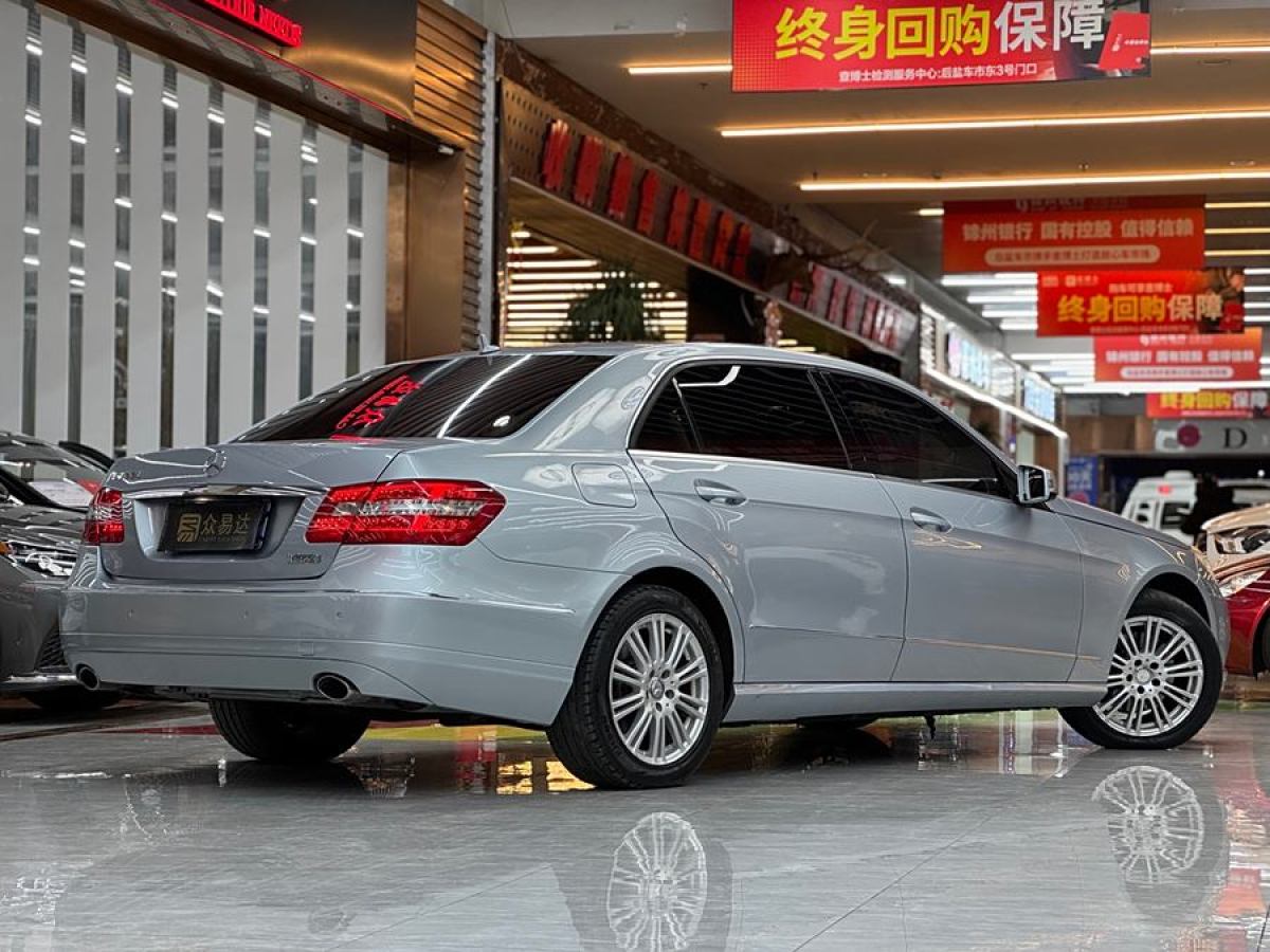 奔馳 奔馳E級(jí)  2013款 E 260 L CGI優(yōu)雅型圖片