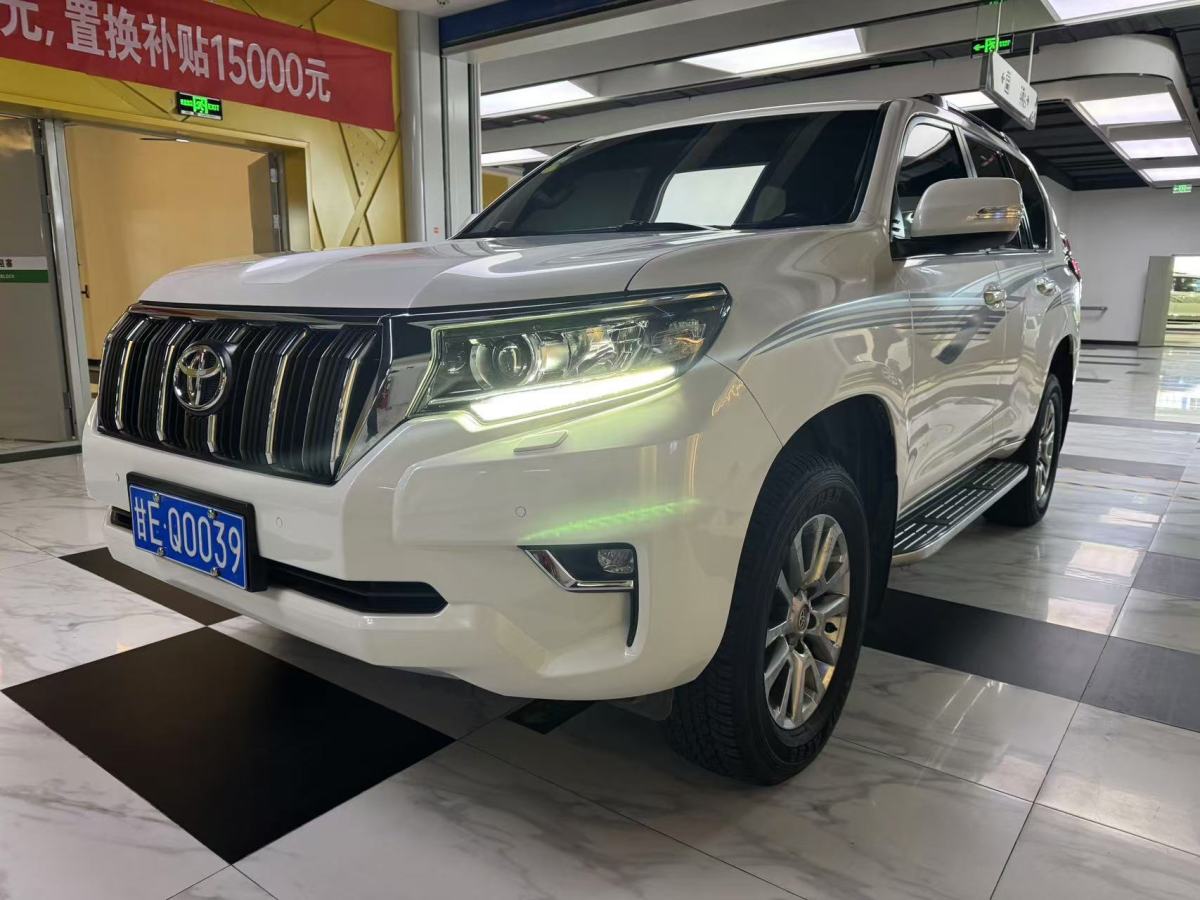 豐田 普拉多  2019款 3.5L 自動TX-L尊享版后掛備胎圖片