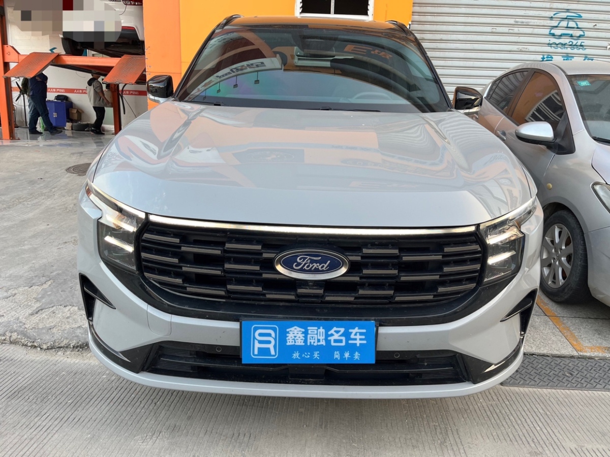 2023年03月福特 銳界  2023款 銳界L 2.0T EcoBoost 四驅(qū)七座至尊型