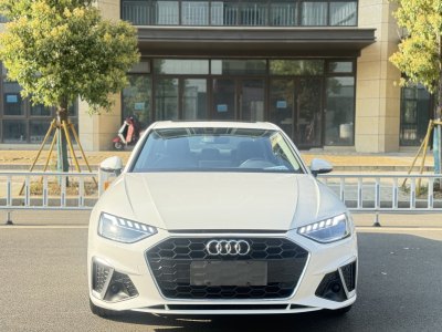 2020年10月 奧迪 奧迪A4L 40 TFSI quattro 豪華動感型圖片