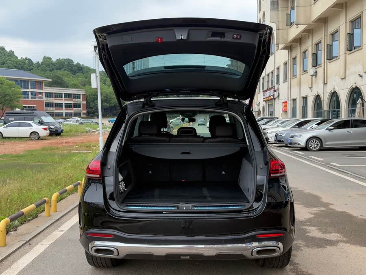 奔馳 奔馳GLE  2020款 改款 GLE 450 4MATIC 豪華型圖片