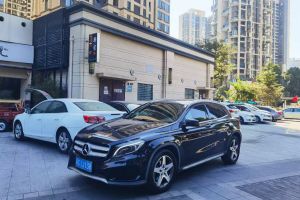 奔馳CLA級 奔馳 CLA 260 4MATIC