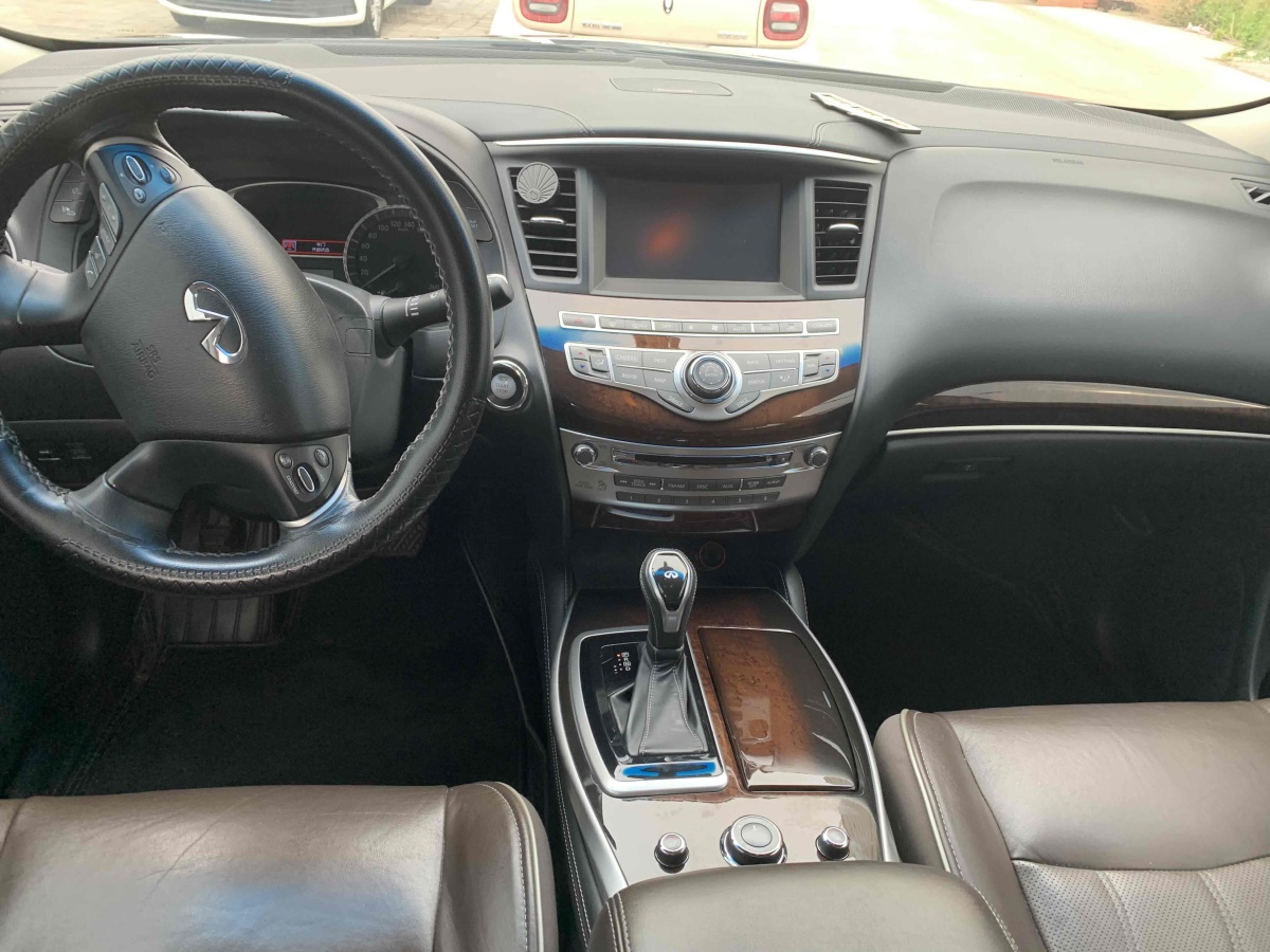 2018年3月英菲尼迪 QX60  2020款 2.5 S/C Hybrid 兩驅(qū)卓越版 國VI