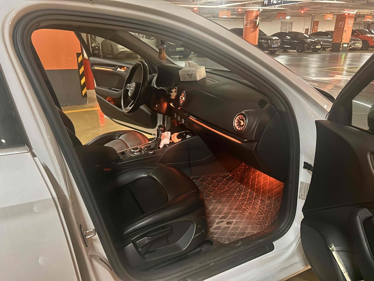 2018年9月奥迪 奥迪A3  2018款 30周年年型 Limousine 35 TFSI 进取型