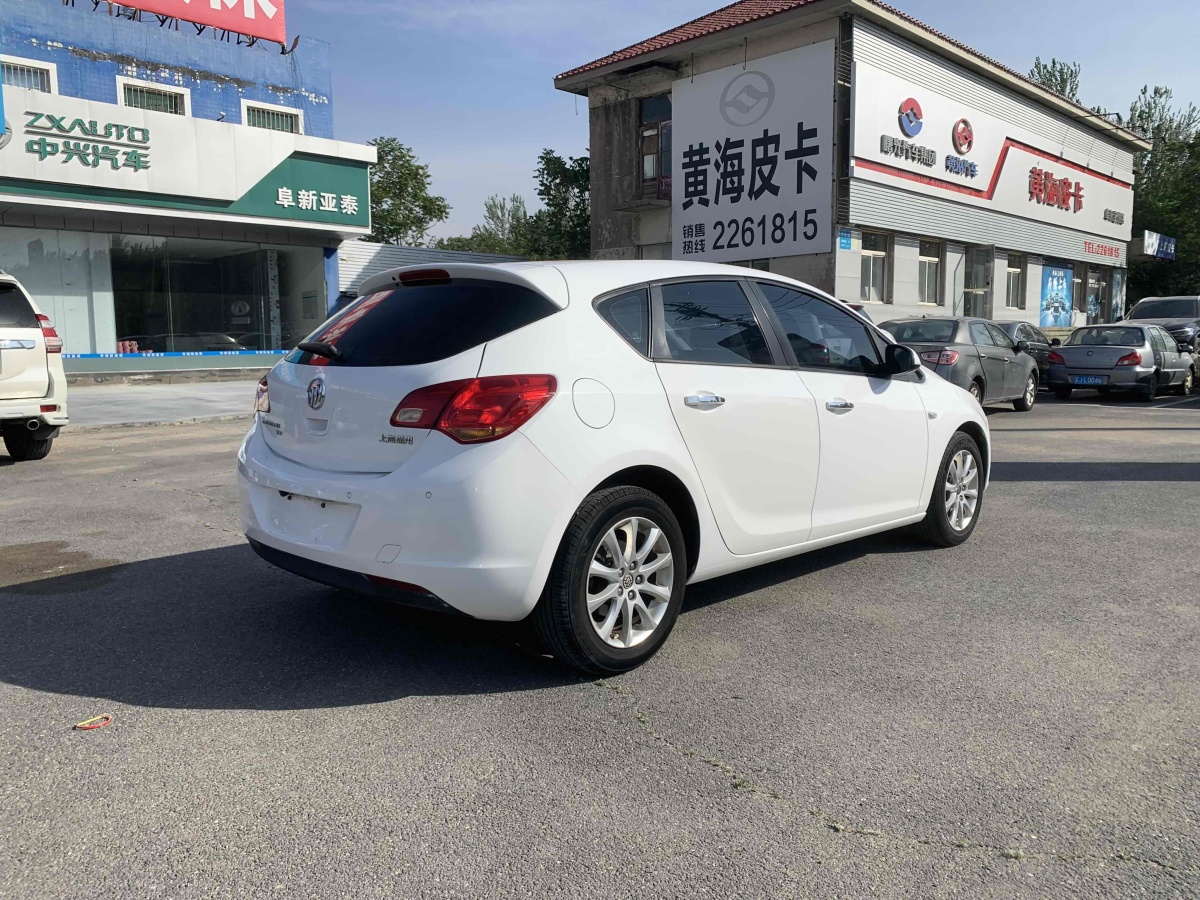 別克 英朗  2014款 XT 1.6L 手動進取版圖片