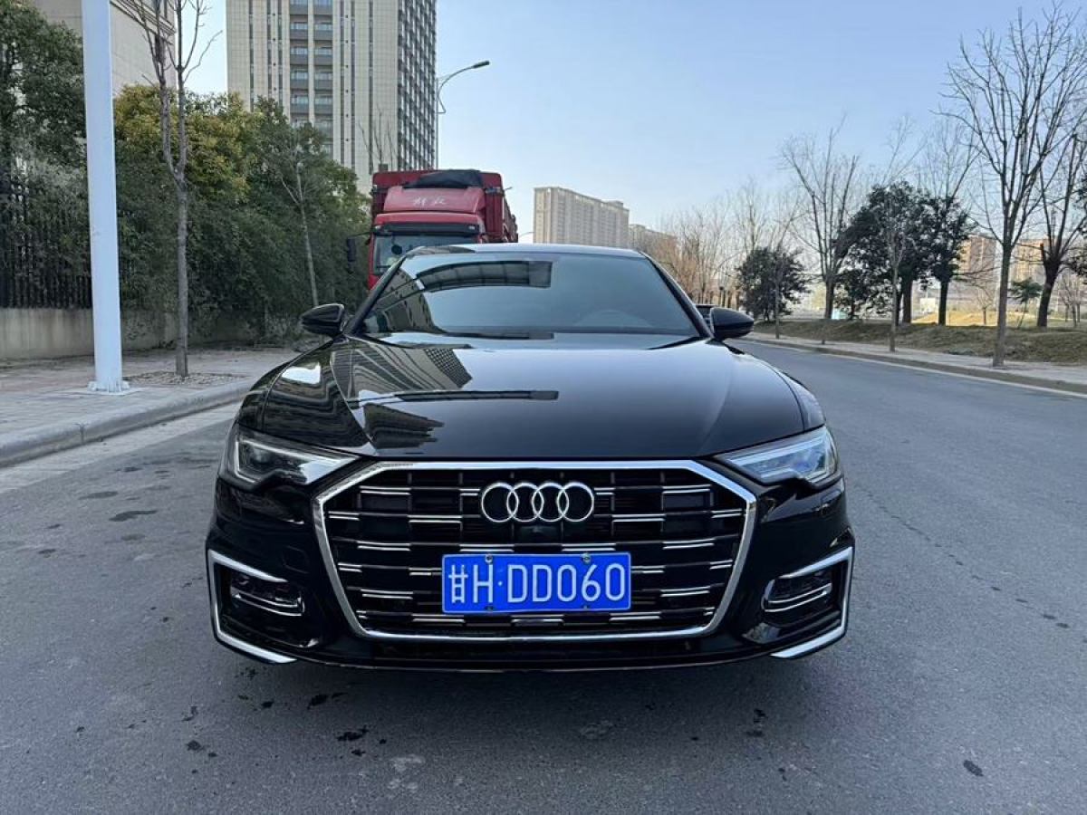 奧迪 奧迪A6L  2025款 45 TFSI quattro 臻選動(dòng)感型圖片