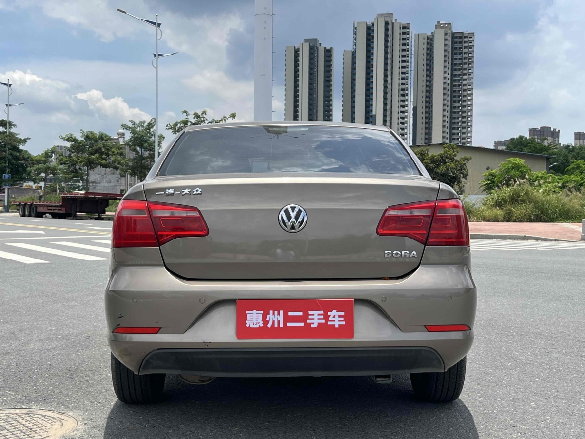 大眾 寶來  2013款 1.6L 自動(dòng)時(shí)尚型圖片