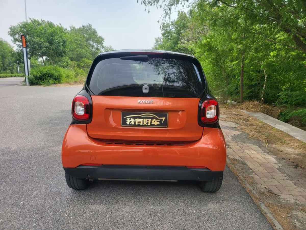smart fortwo  2015款 1.0L 52千瓦硬頂靈動版圖片