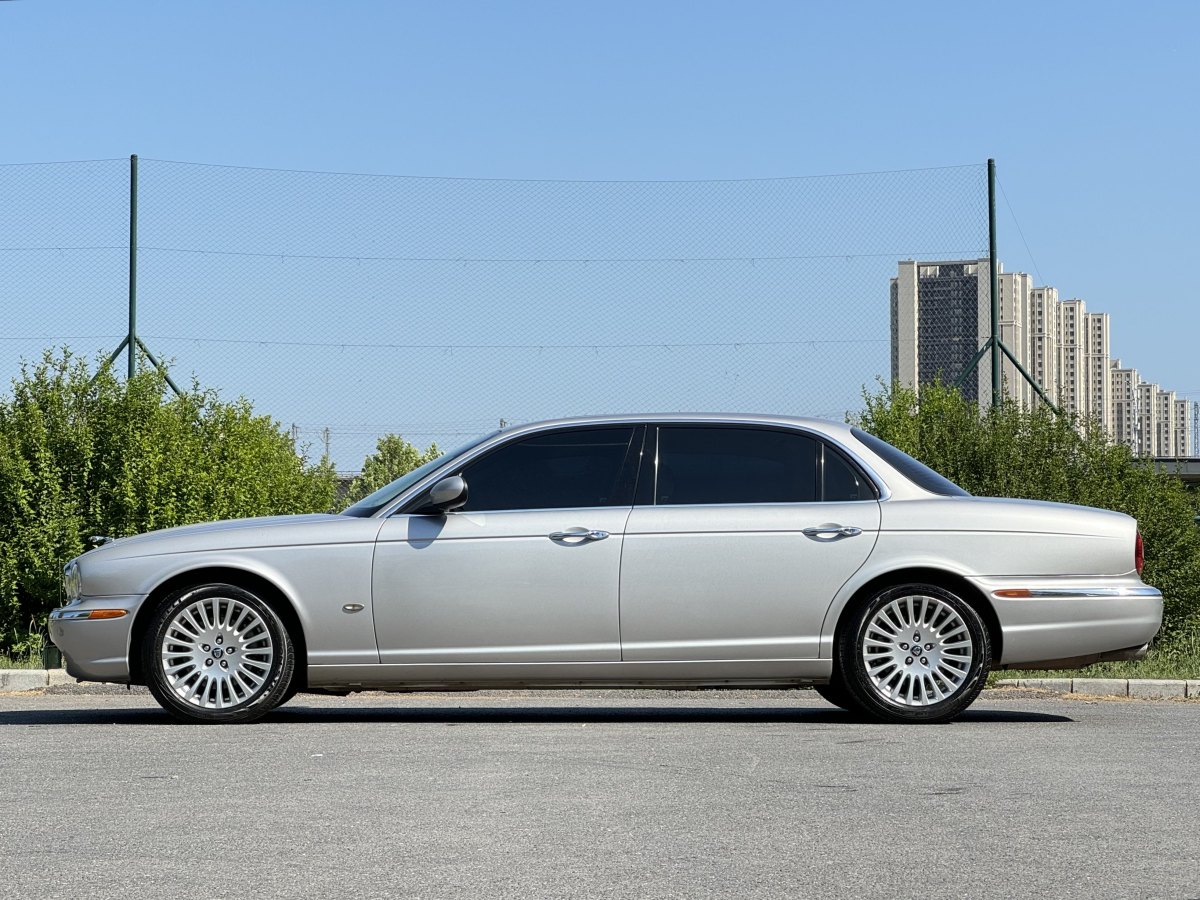 捷豹 XJ  2005款 XJ6L 3.0圖片