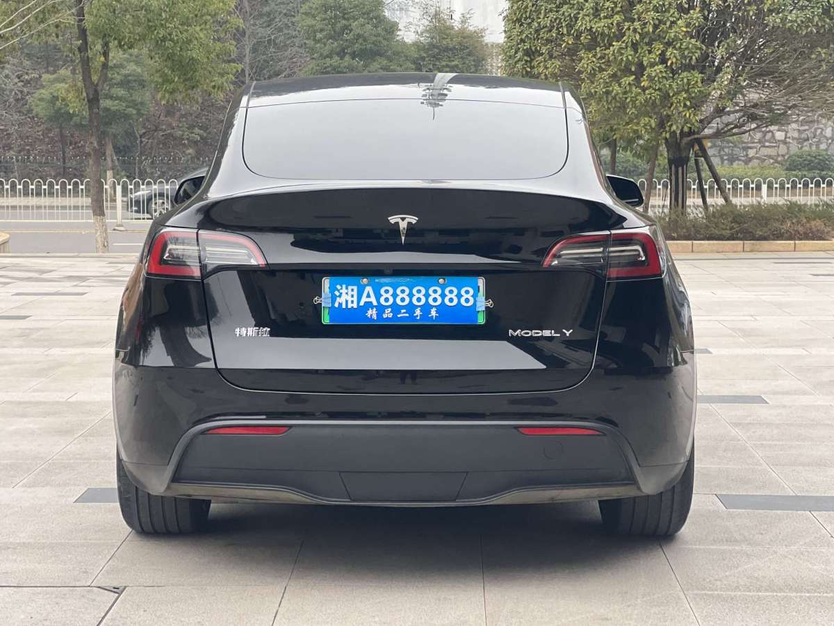 特斯拉 Model 3  2021款 改款 標準續(xù)航后驅(qū)升級版圖片