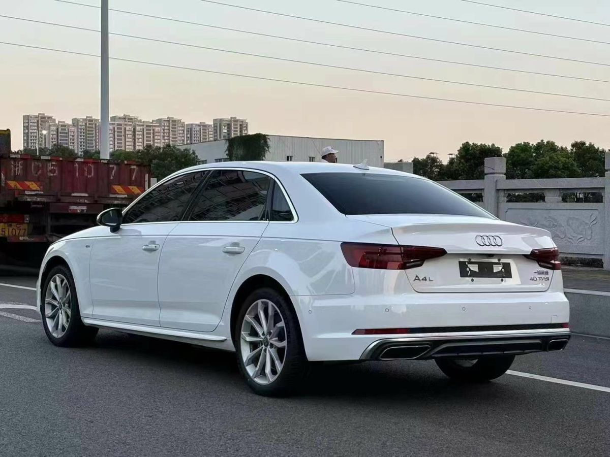 奧迪 奧迪A4L  2020款 35 TFSI 時尚動感型圖片