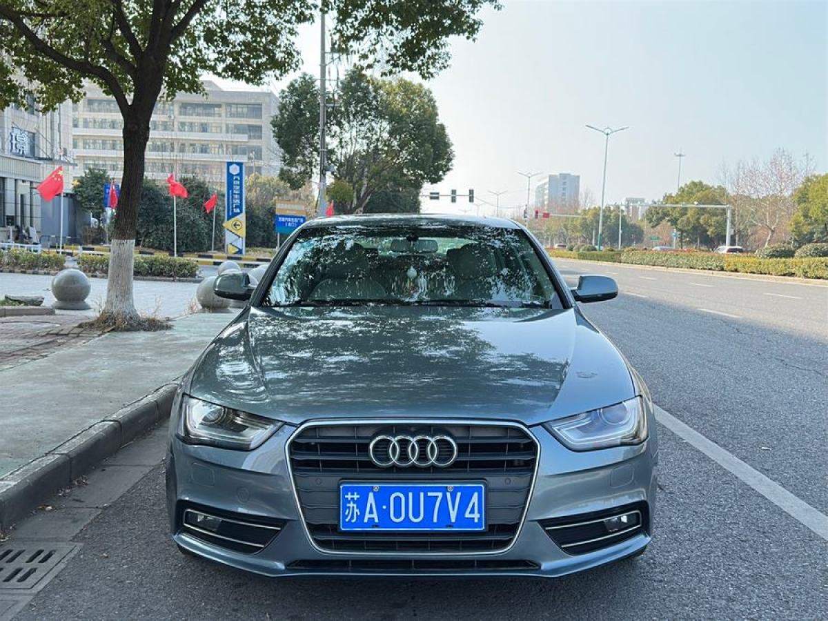 奧迪 奧迪A4L  2013款 35 TFSI 自動標準型圖片