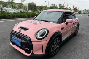MINI MINI 改款 2.0T COOPER S 經(jīng)典派