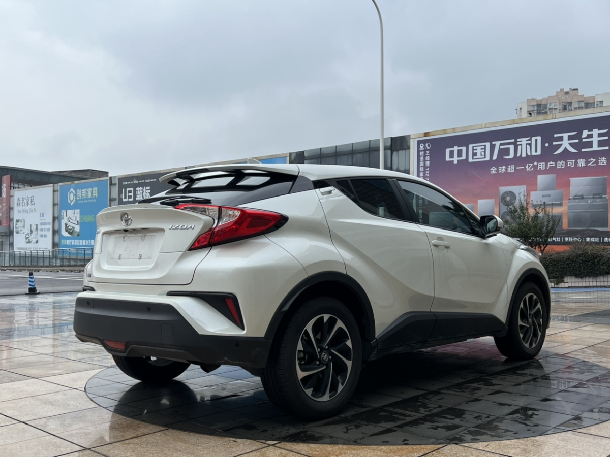 豐田 奕澤IZOA  2020款 2.0L 奕享版圖片