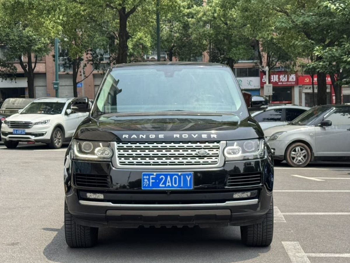 路虎 攬勝  2016款 3.0 V6 SC Vogue 加長(zhǎng)版圖片