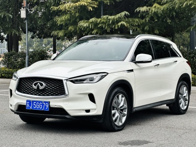 2020年7月 英菲尼迪 QX50 改款 2.0T 兩驅(qū)時尚版圖片