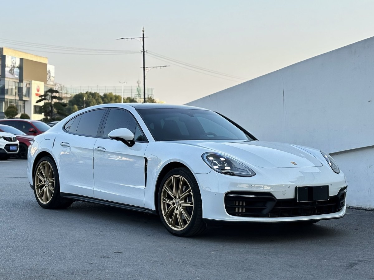 保時(shí)捷 Panamera  2023款 改款 Panamera 2.9T 鉑金版圖片