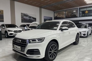 奥迪Q5L 奥迪 40 TFSI 荣享时尚型