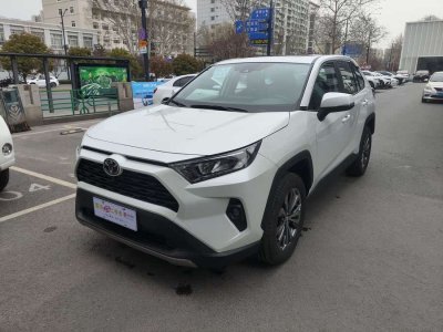 2024年5月 豐田 RAV4榮放 2.0L CVT兩驅(qū)風尚版圖片