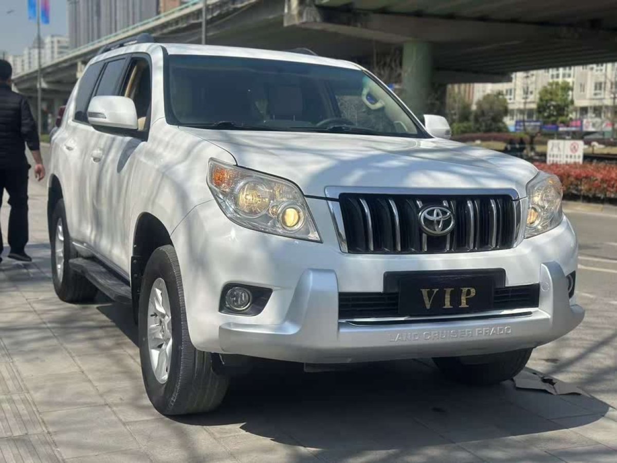 豐田 普拉多  2010款 2.7L 自動(dòng)標(biāo)準(zhǔn)版圖片