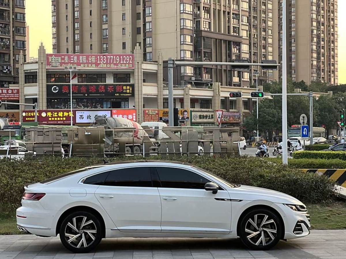 大眾 一汽-大眾CC  2021款 380TSI 奪目版30周年紀(jì)念版圖片