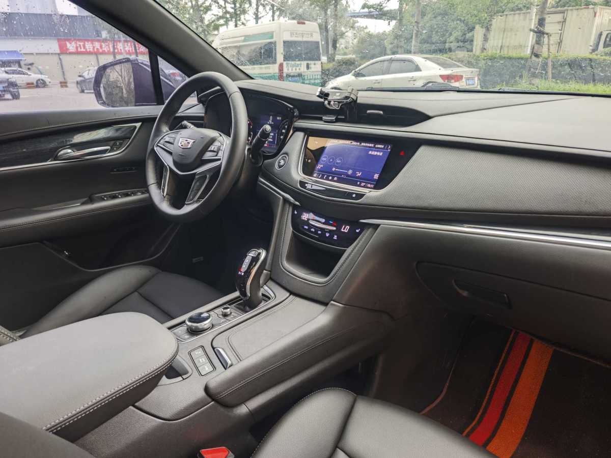 凱迪拉克 XT5  2022款 2.0T 兩驅(qū)豪華型圖片